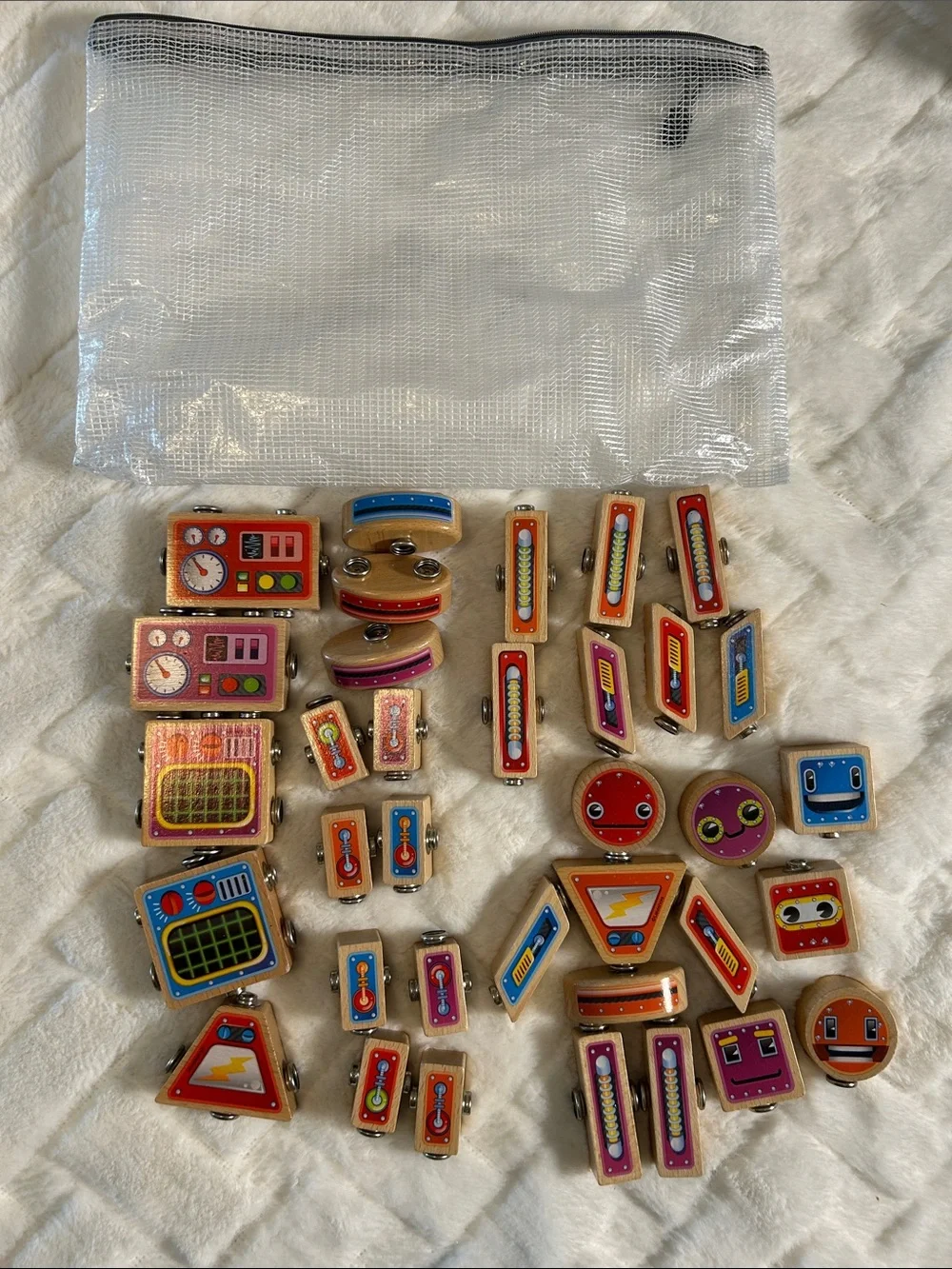 Lakeshore Learning Wooden Magnetic Robot Toy Set - 35 pieces Ages 3-5